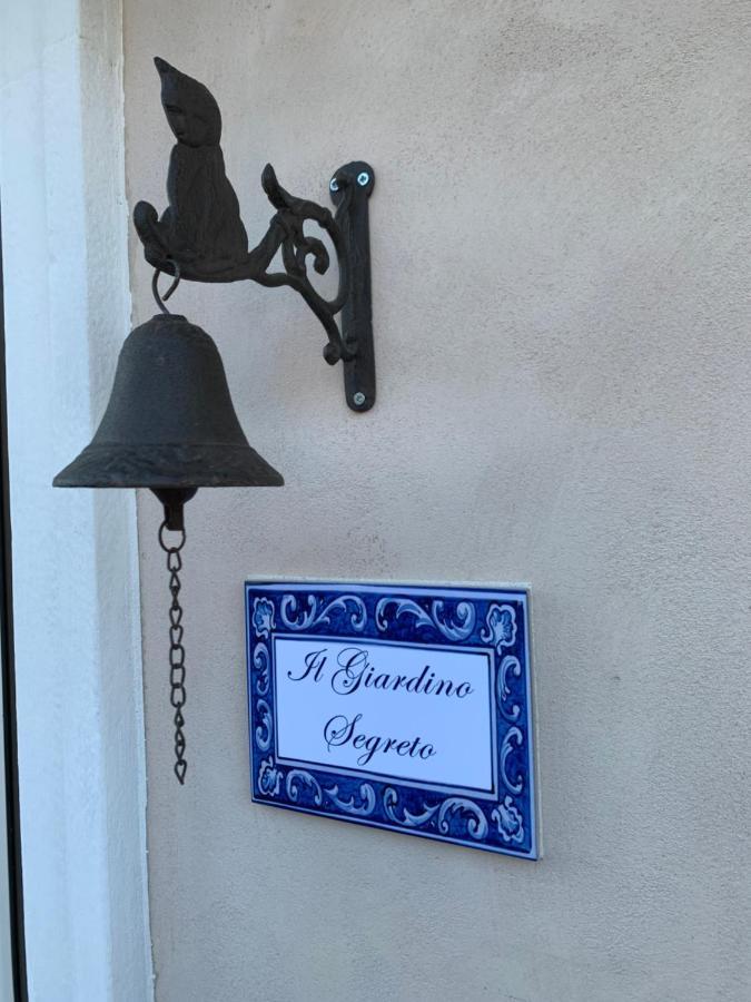 Il Giardino Segreto Gardasee Ferienhaus มาแนร์บา เดล การ์ดา ภายนอก รูปภาพ